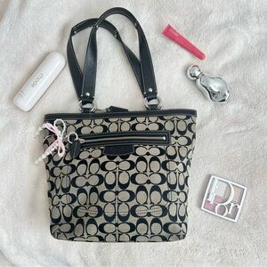 COACH Signature Lunch Penelope Tote Bag